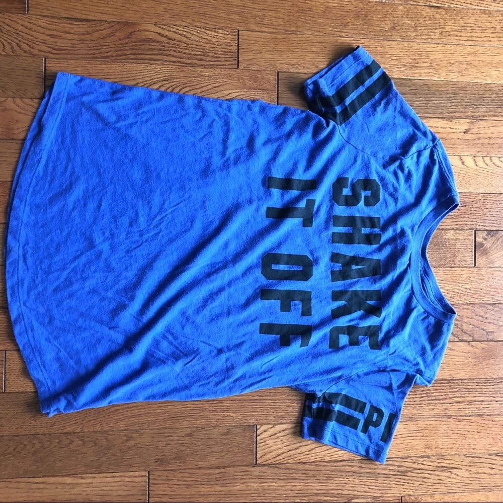 Vs PINK “Taylor Swift “ T